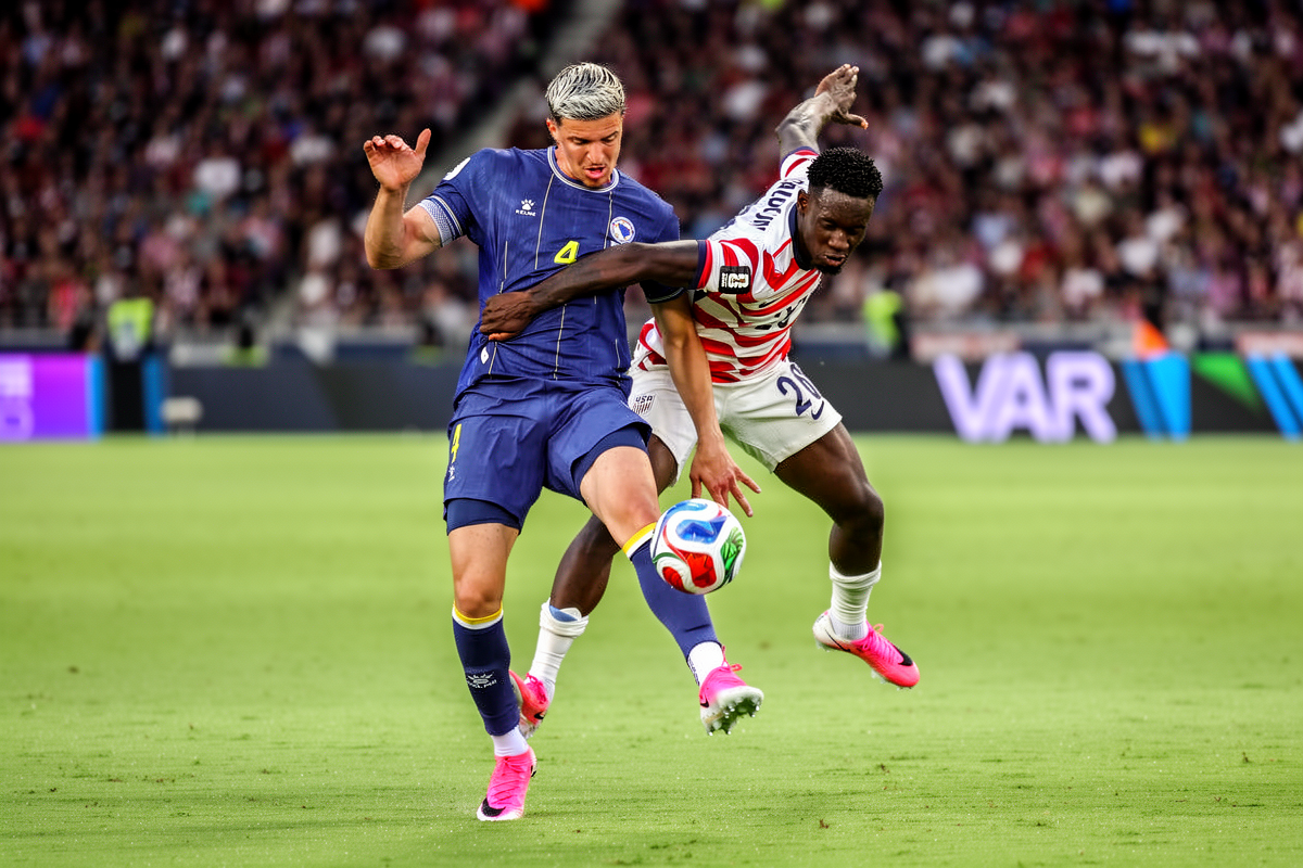 J9九游会平台 - 世界杯 VAR 判罚的双重标准：当 Balogun 被红牌吓醒，我们该反思什么 - J9九游会